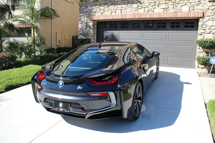 BMW i8