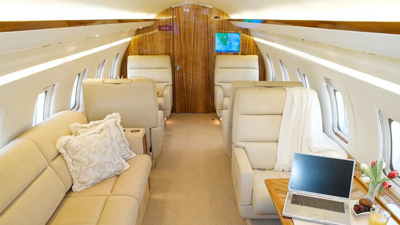 Bombardier Challenger 601