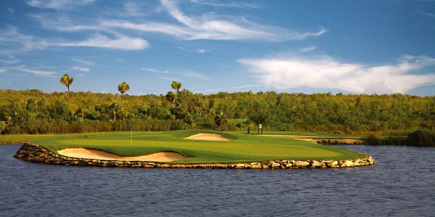 Golf · Moon Palace