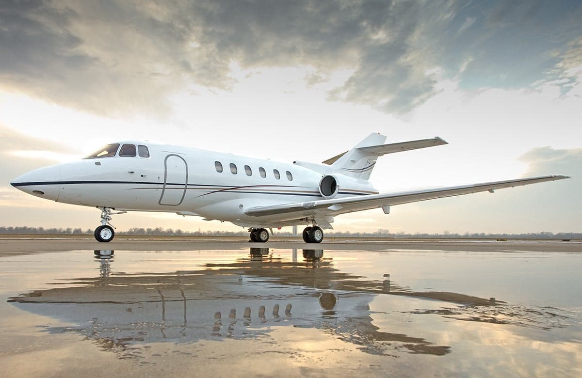Hawker 800