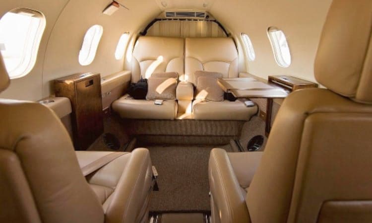 Learjet 35
