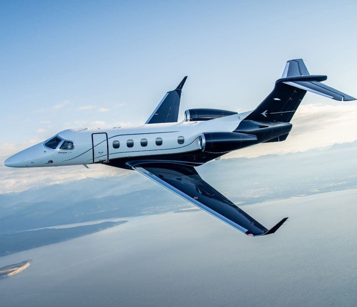 Embraer Phenom 300