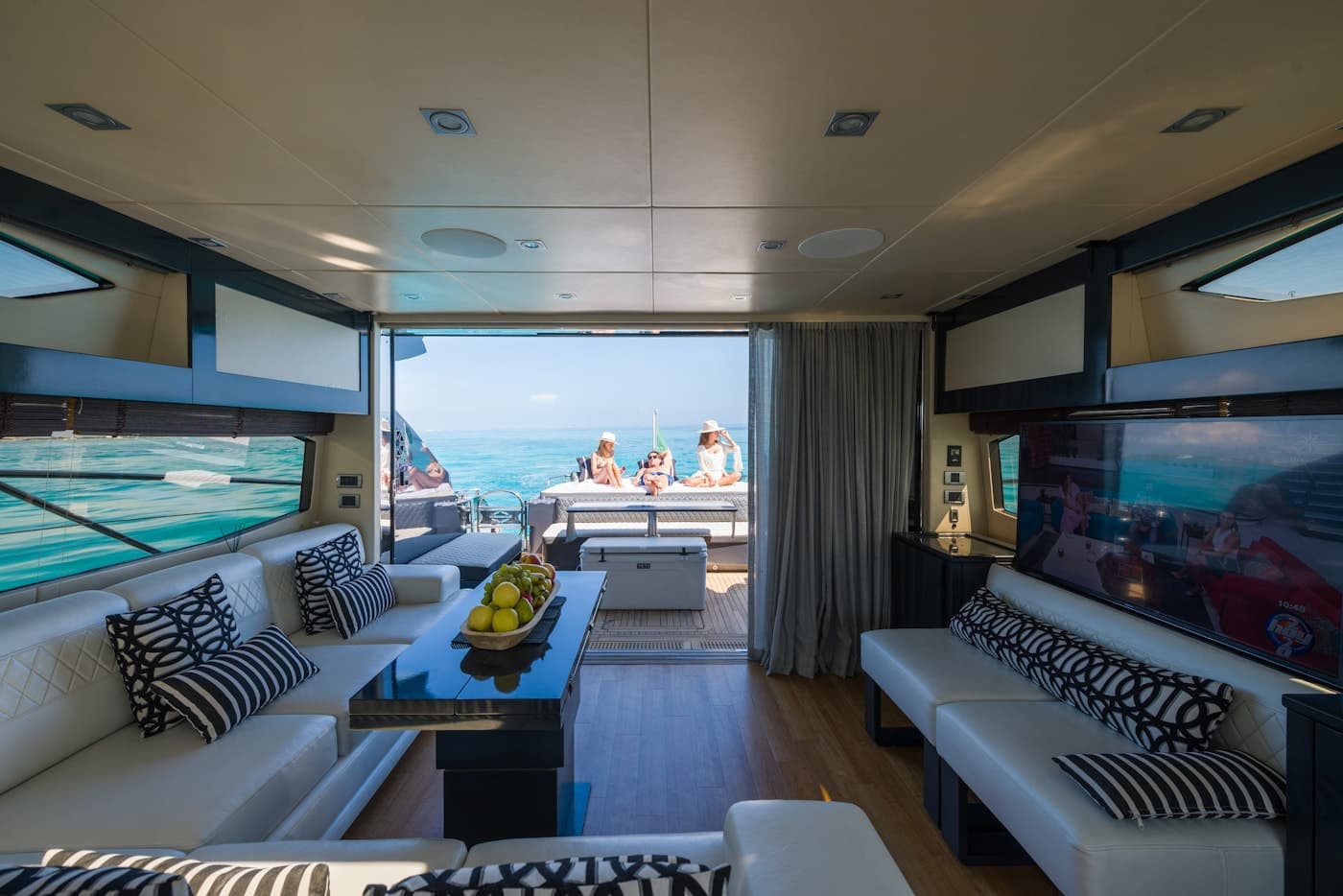 Sunseeker 64